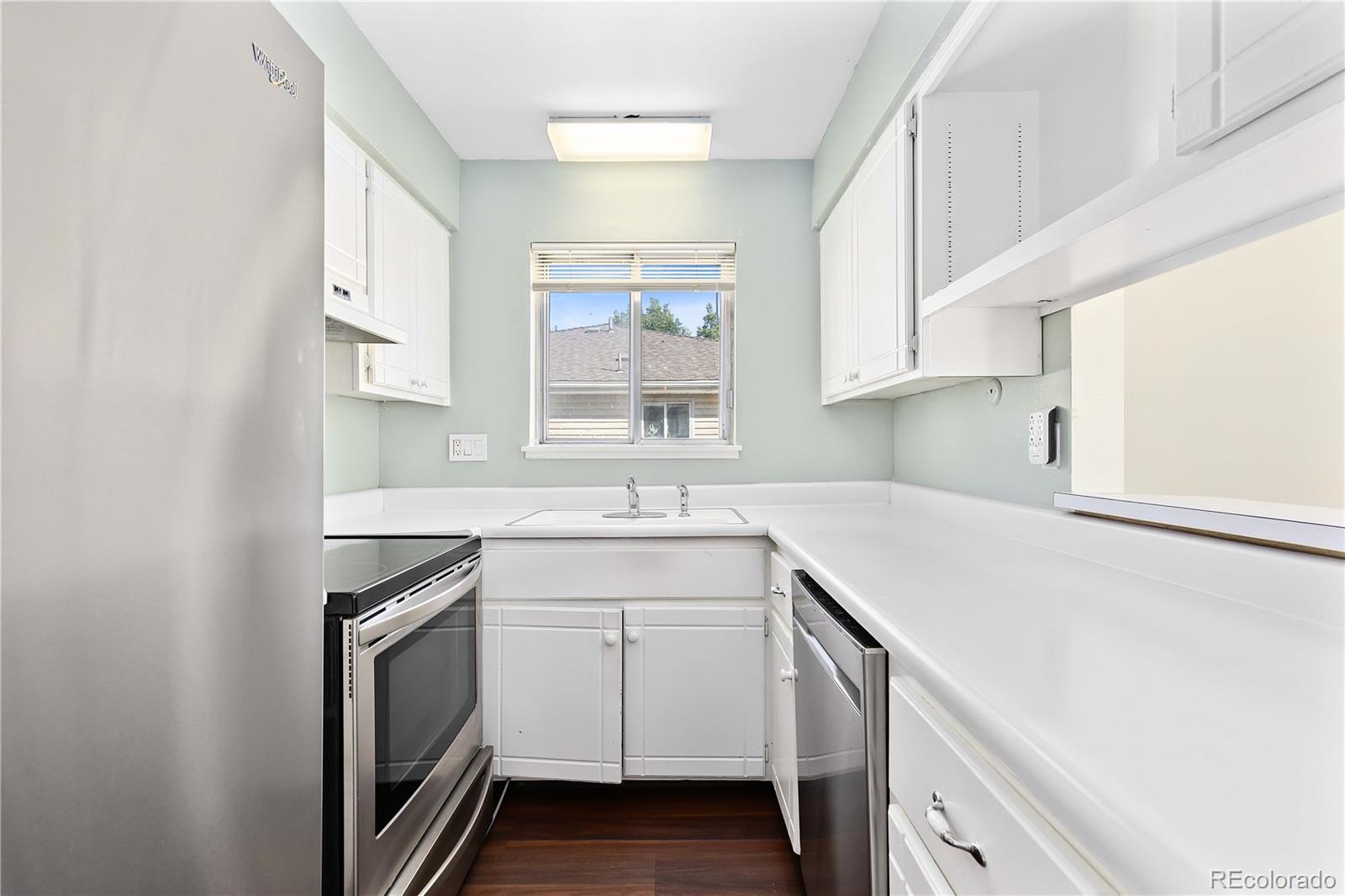 MLS Image #9 for 9195 e lehigh avenue,denver, Colorado