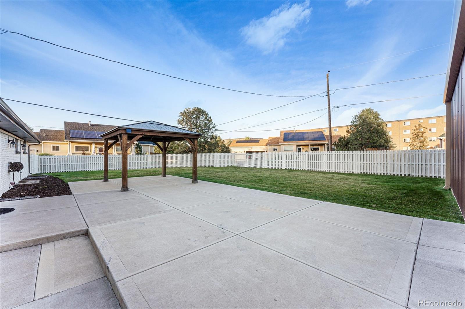 MLS Image #39 for 1000 s geneva street,aurora, Colorado