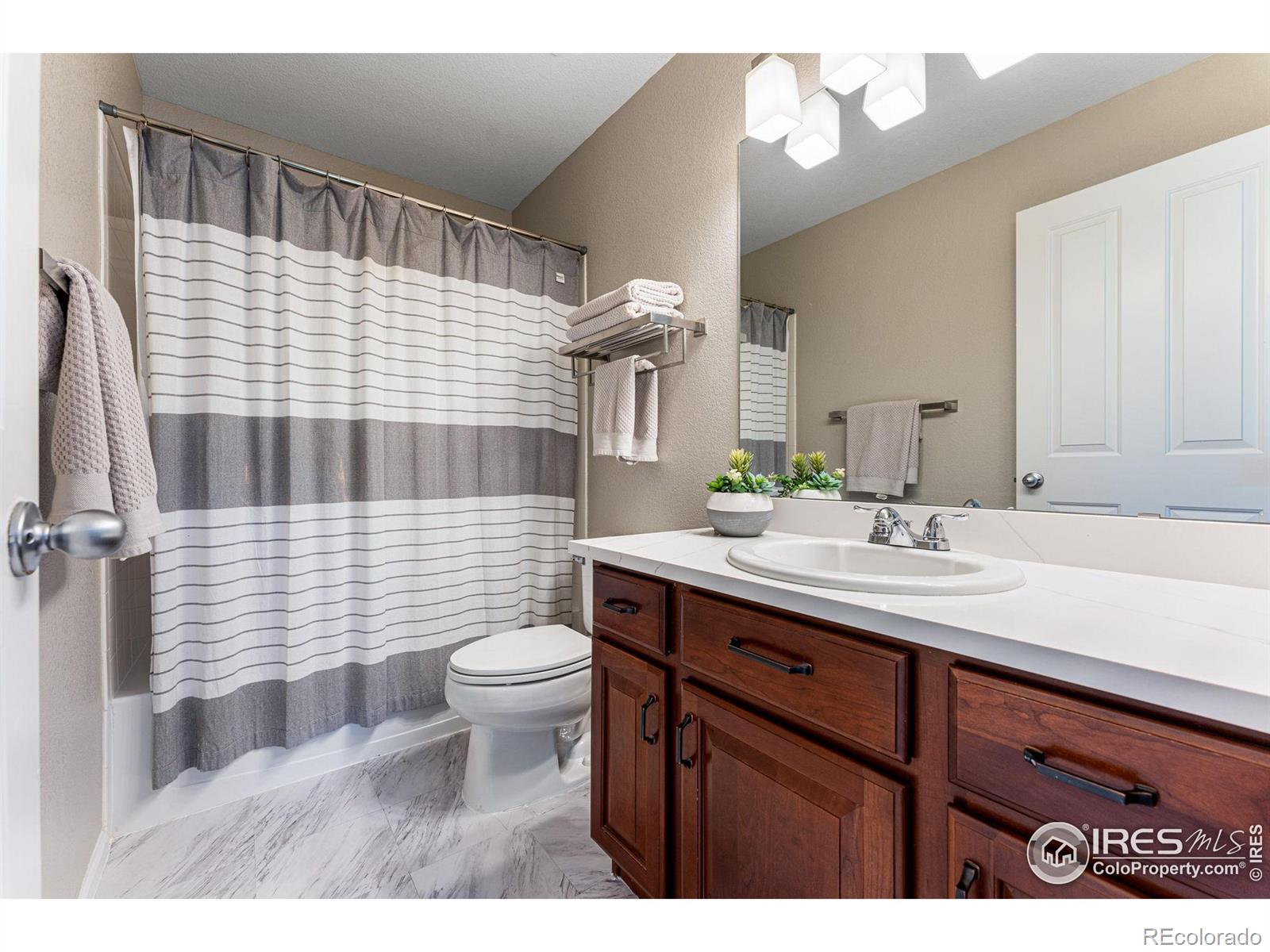 MLS Image #22 for 13271  heart lake way,broomfield, Colorado