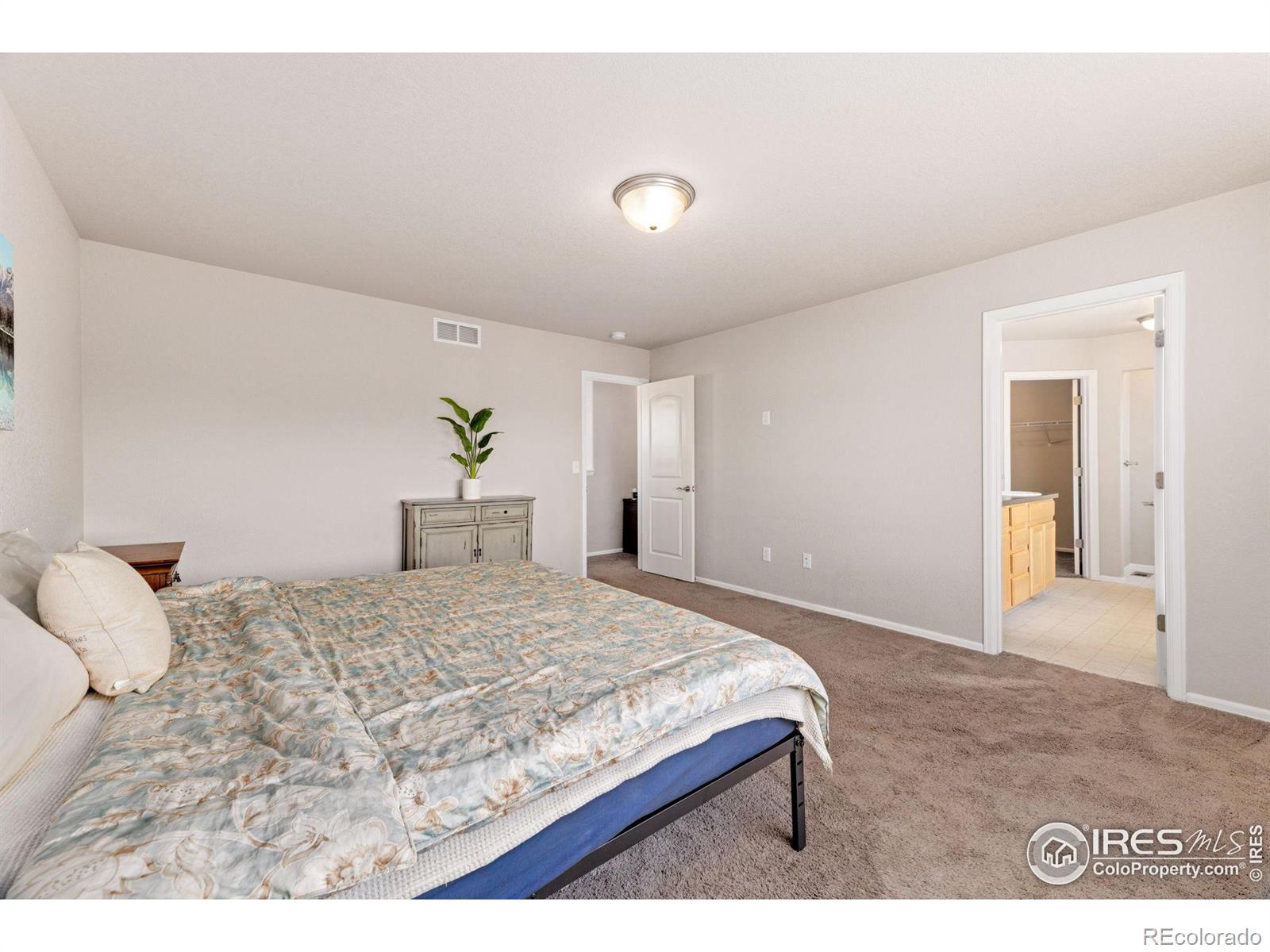 MLS Image #13 for 1652  country sun drive,windsor, Colorado