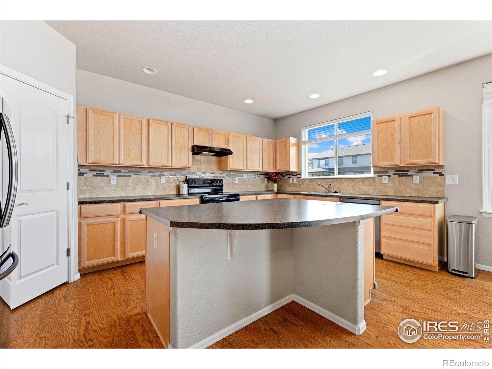 MLS Image #7 for 1652  country sun drive,windsor, Colorado