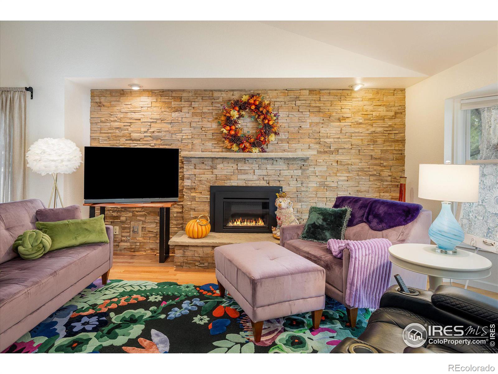 MLS Image #4 for 11207  wyandot street,denver, Colorado