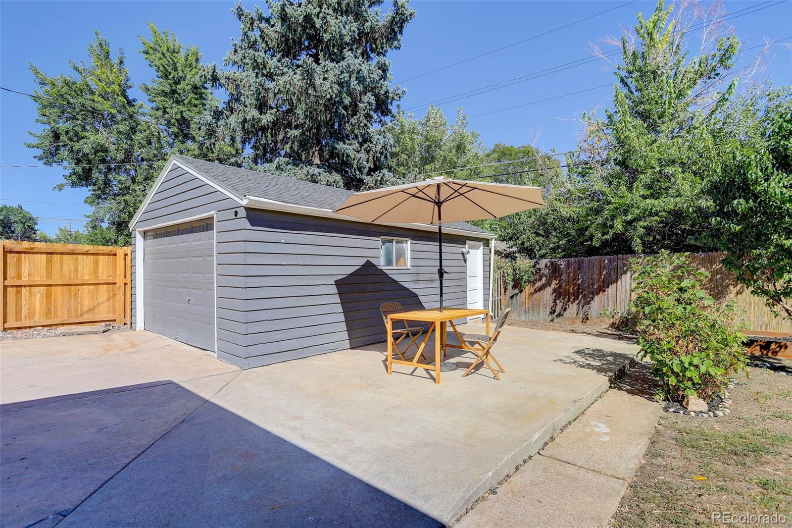 MLS Image #33 for 2250 s julian street,denver, Colorado