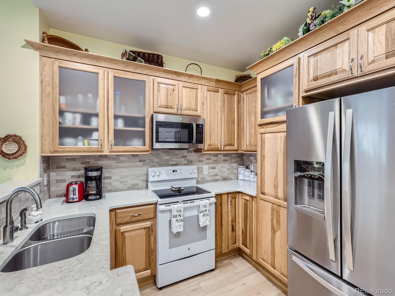 MLS Image #5 for 12221 e 2nd drive ,aurora, Colorado