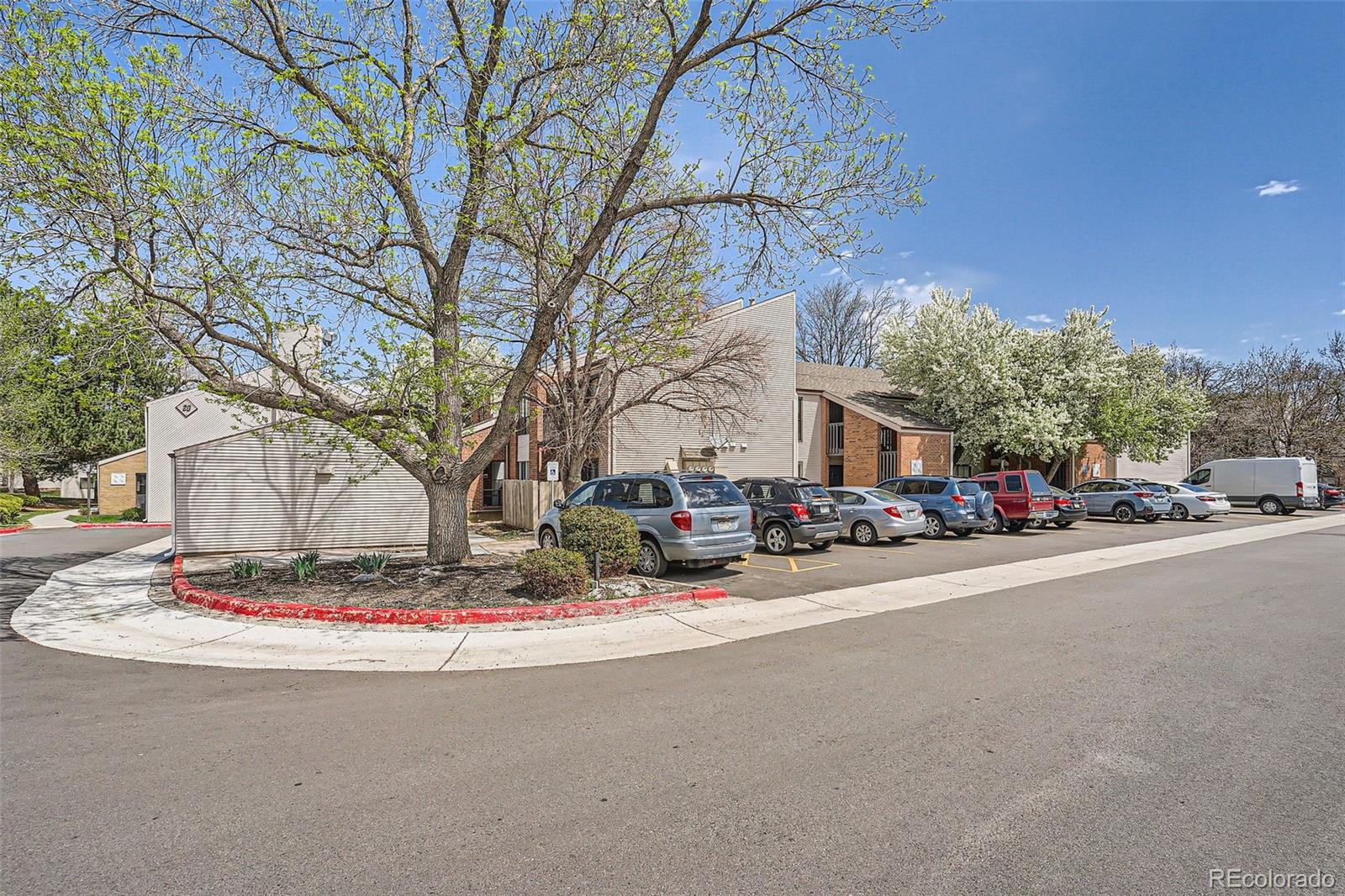 MLS Image #19 for 3550 s harlan street,denver, Colorado