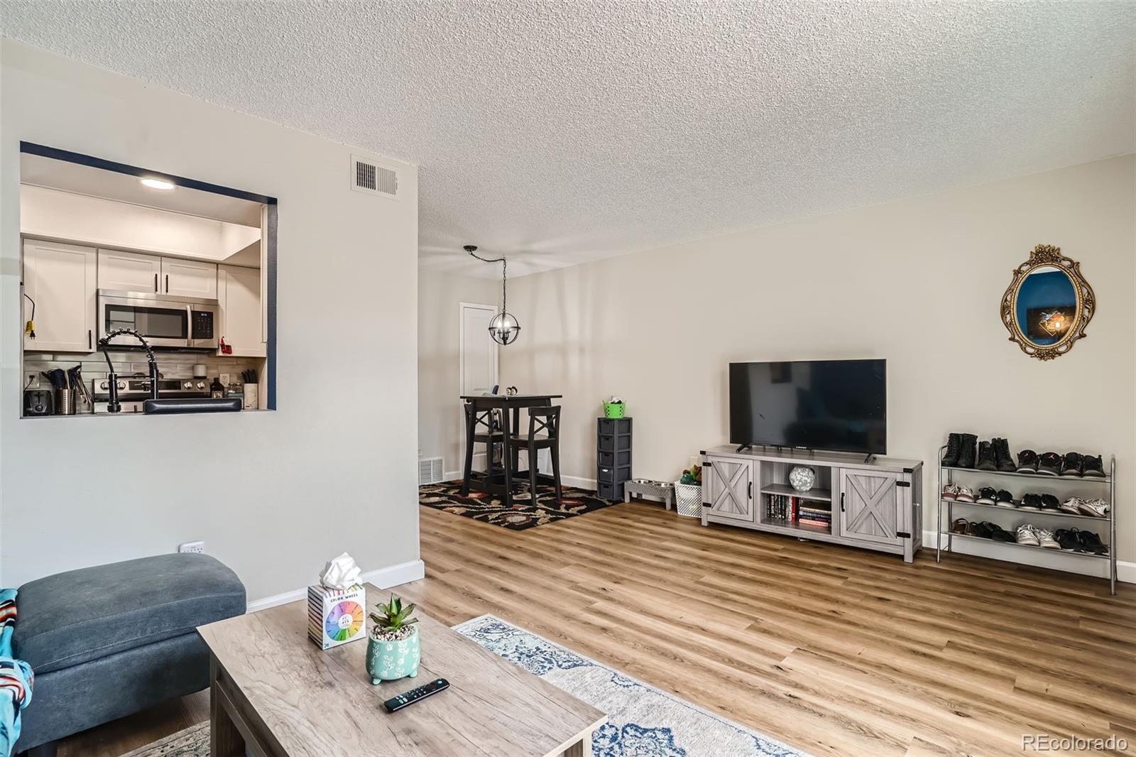 MLS Image #4 for 3550 s harlan street,denver, Colorado