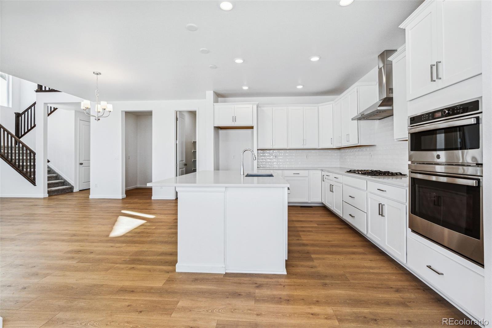 MLS Image #17 for 9324  quartz street,arvada, Colorado