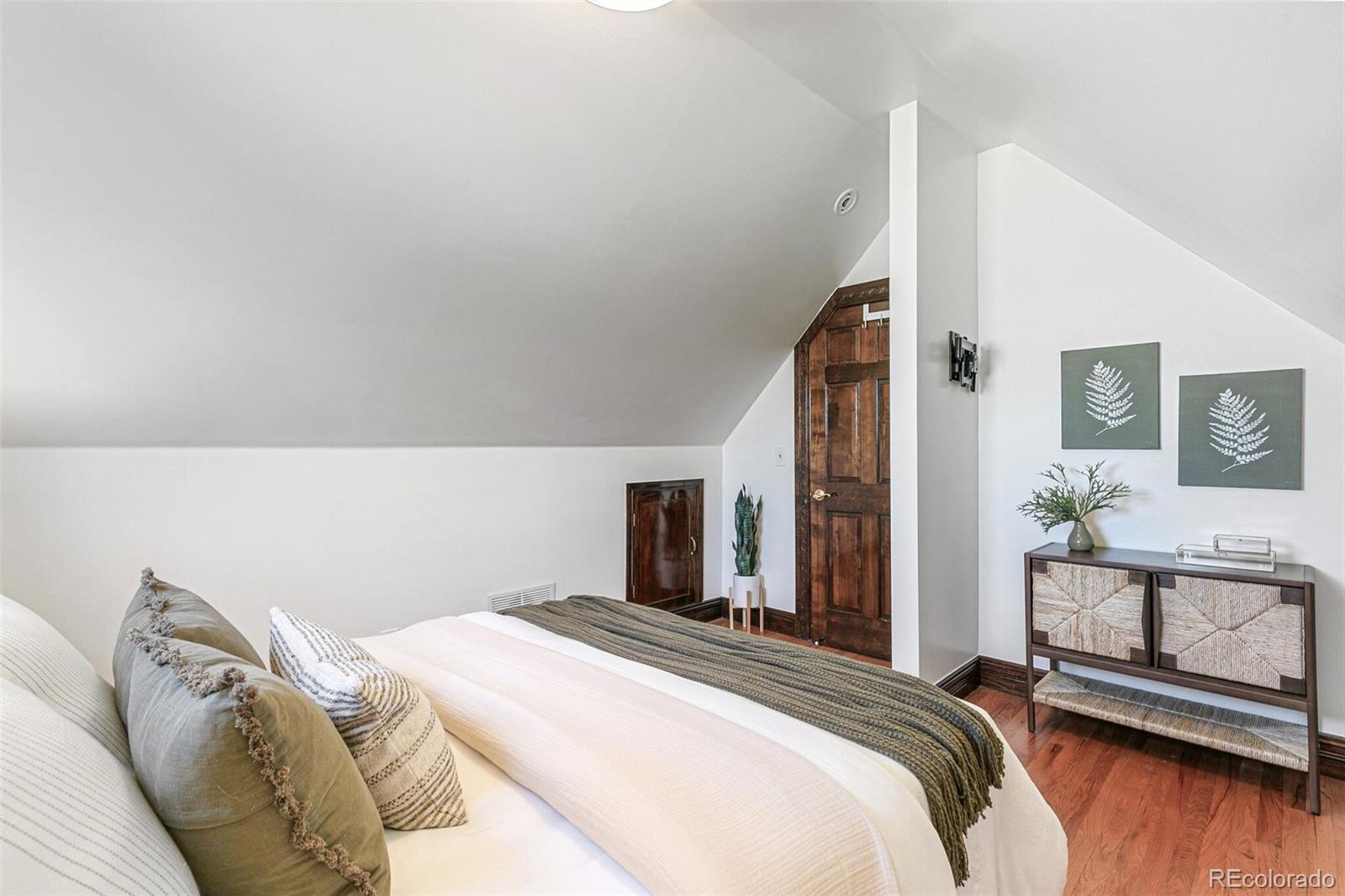 MLS Image #29 for 3106  lowell boulevard,denver, Colorado