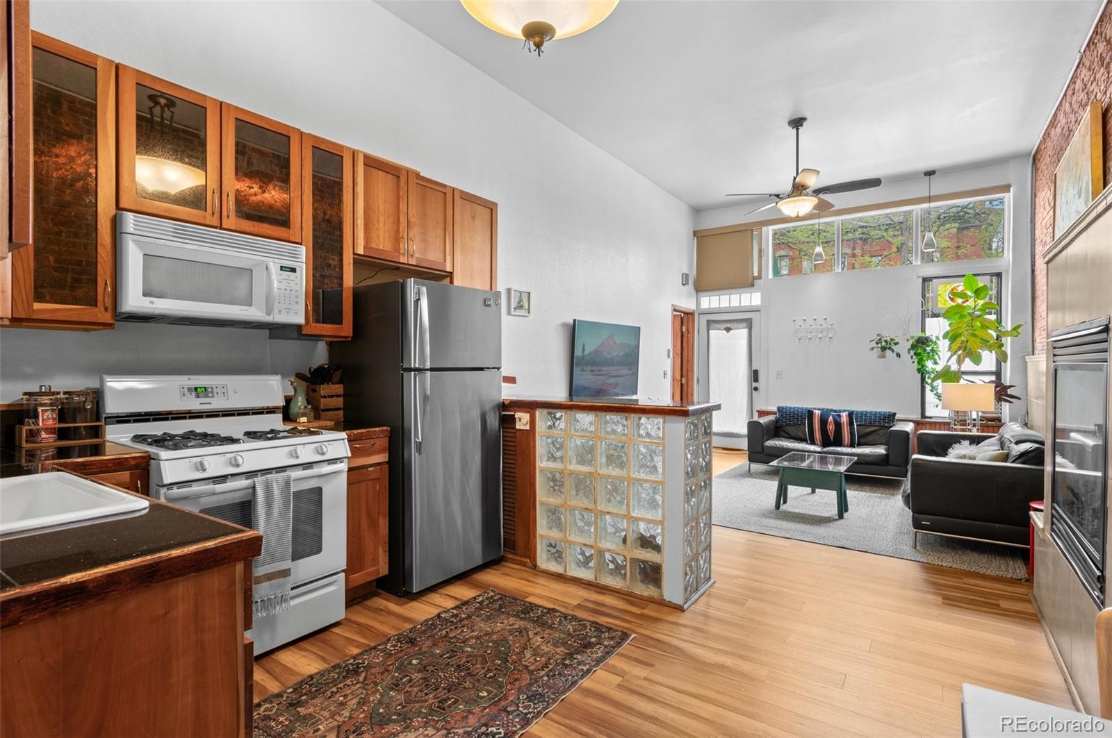 MLS Image #11 for 828  29th street,denver, Colorado