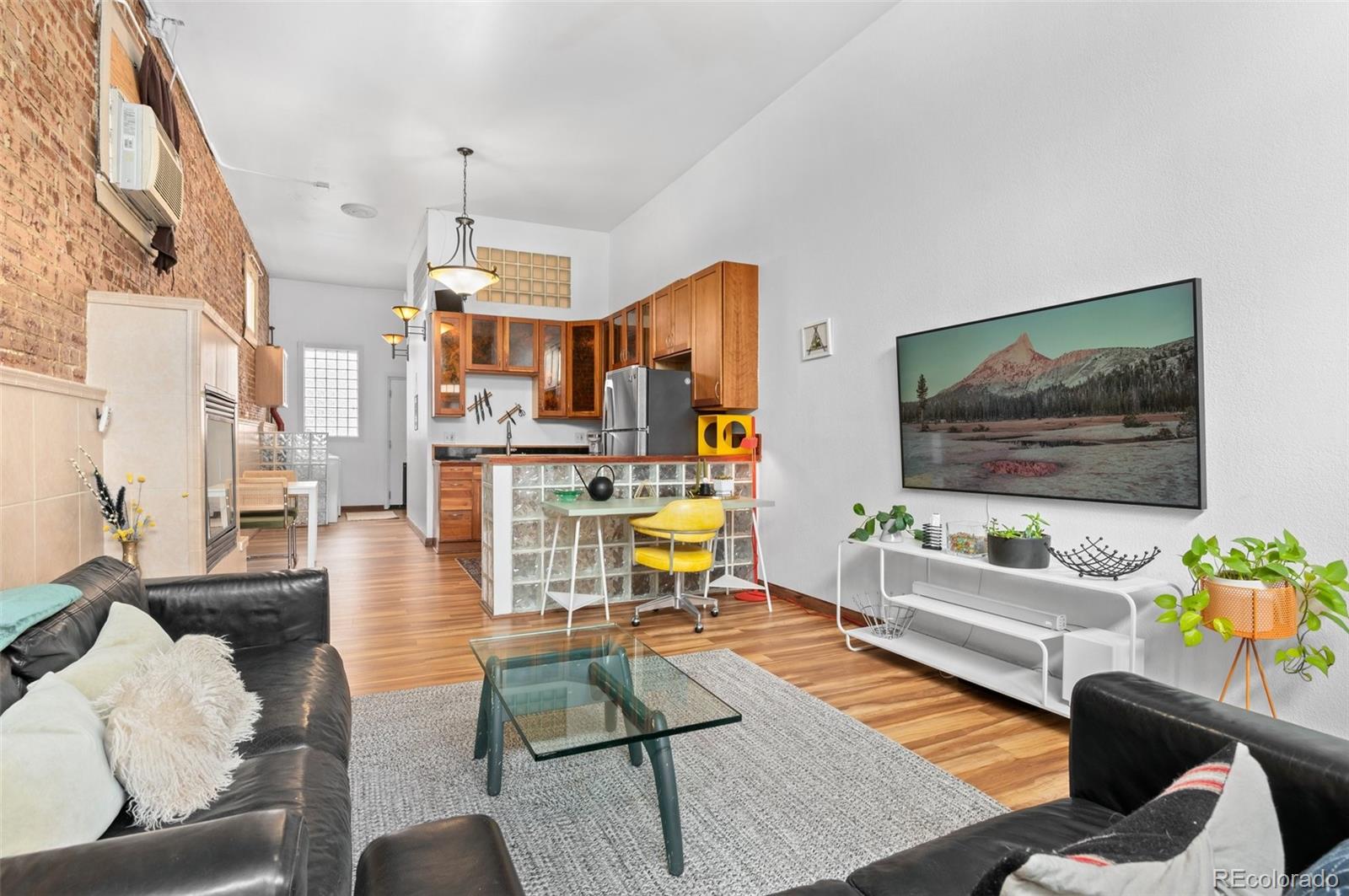 MLS Image #3 for 828  29th street,denver, Colorado