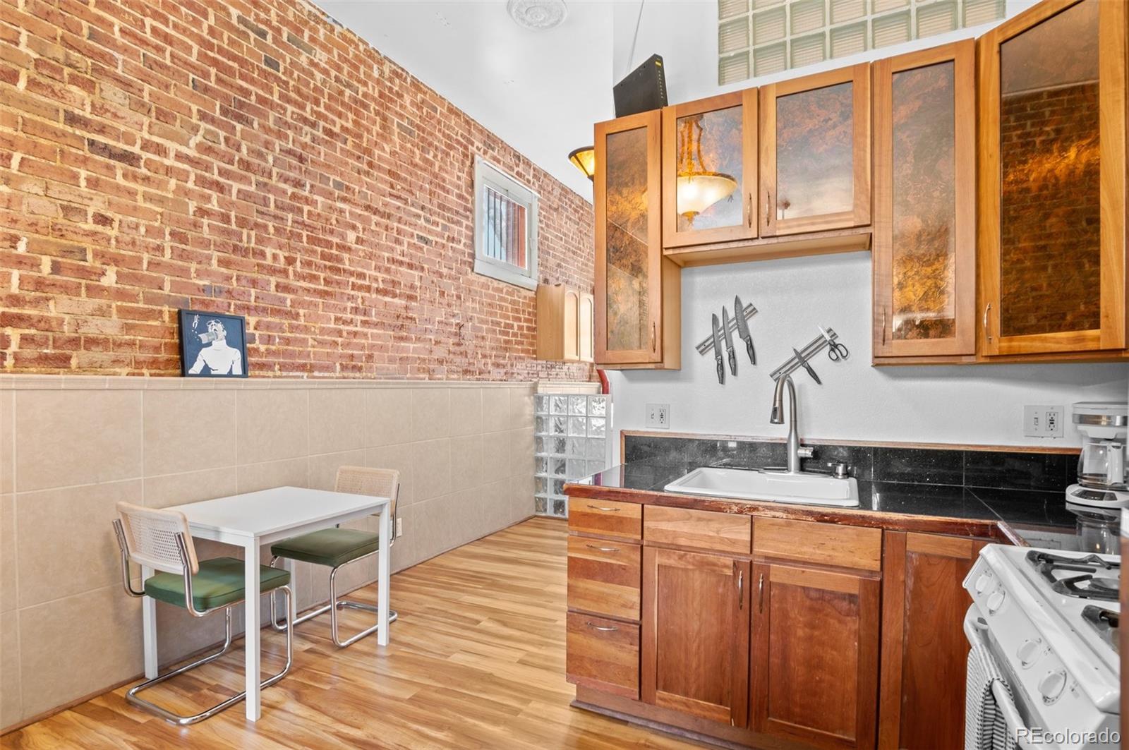 MLS Image #7 for 828  29th street,denver, Colorado