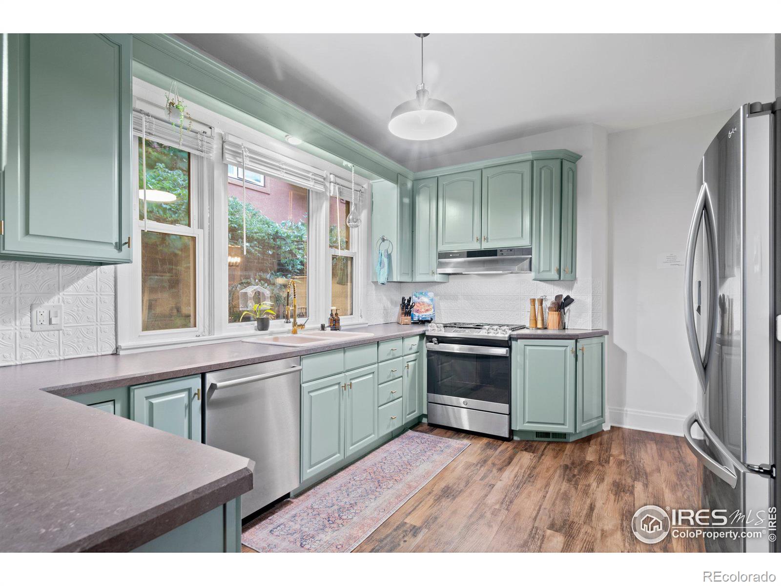 MLS Image #4 for 1069 s ogden street,denver, Colorado