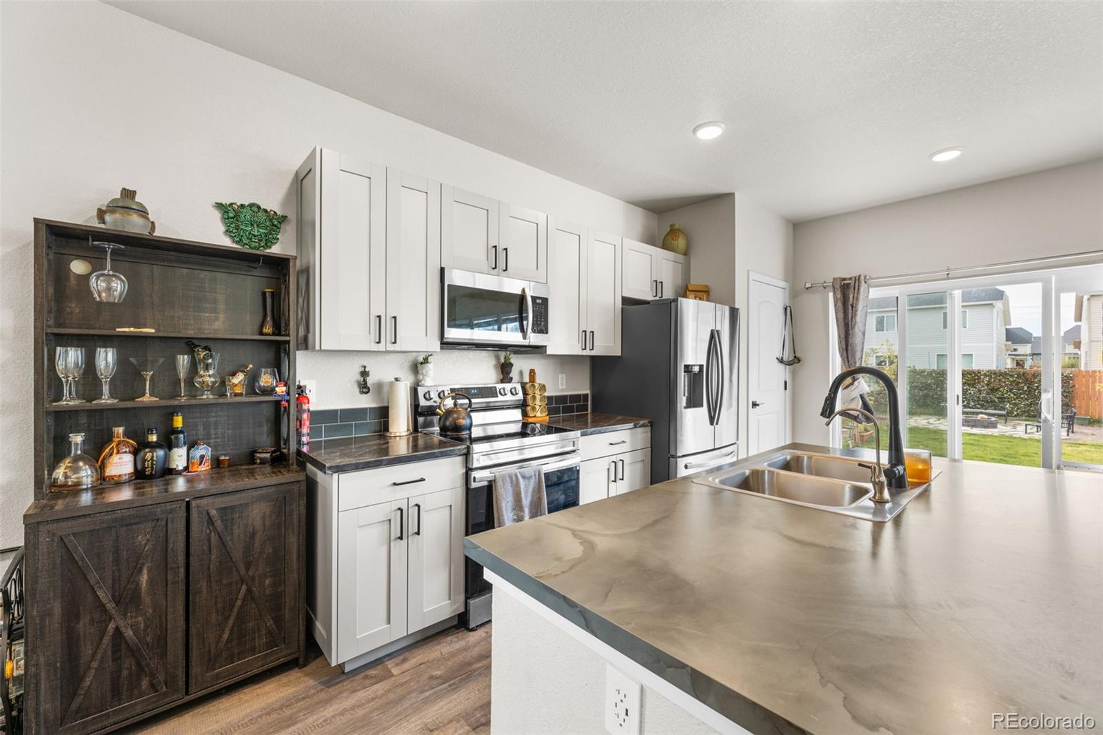 MLS Image #6 for 504  pronghorn court,wiggins, Colorado