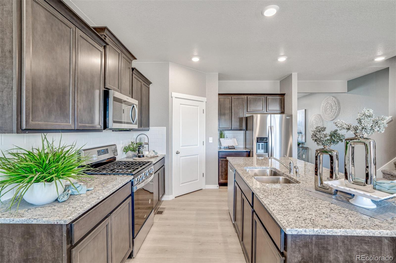 MLS Image #12 for 43094  merion hills court,elizabeth, Colorado