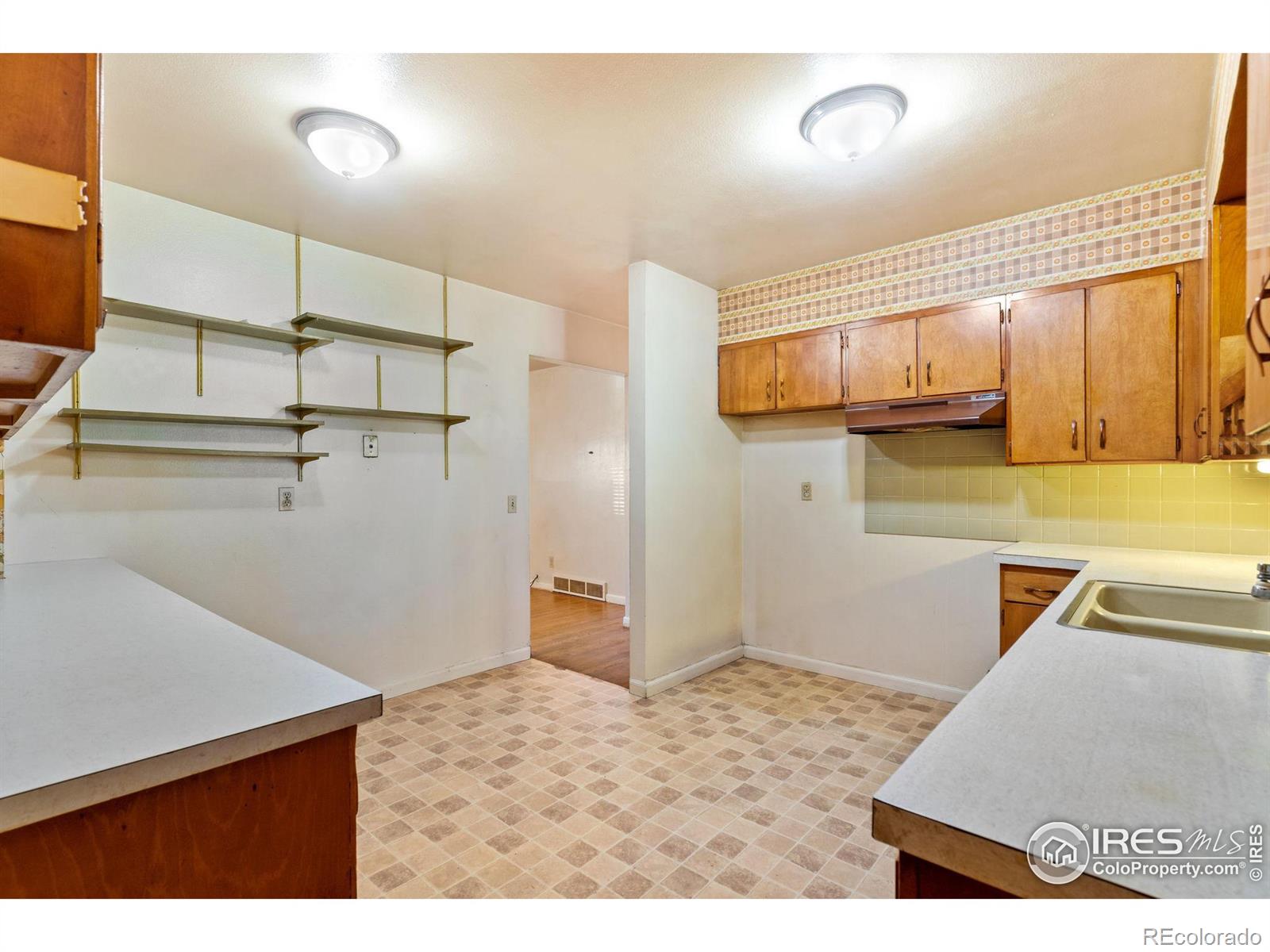 MLS Image #7 for 1027  25th avenue,greeley, Colorado