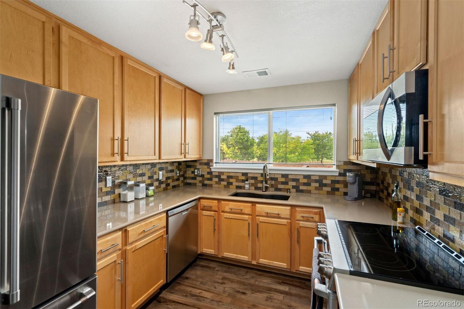 MLS Image #11 for 4635  hahns peak drive,loveland, Colorado