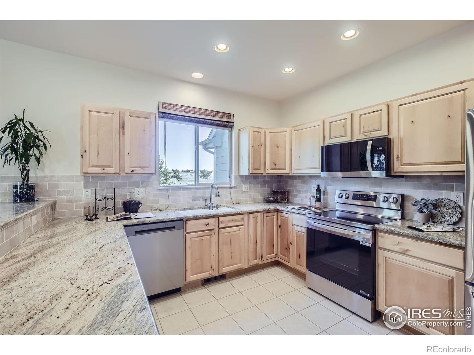 MLS Image #9 for 6715  enterprise drive,fort collins, Colorado