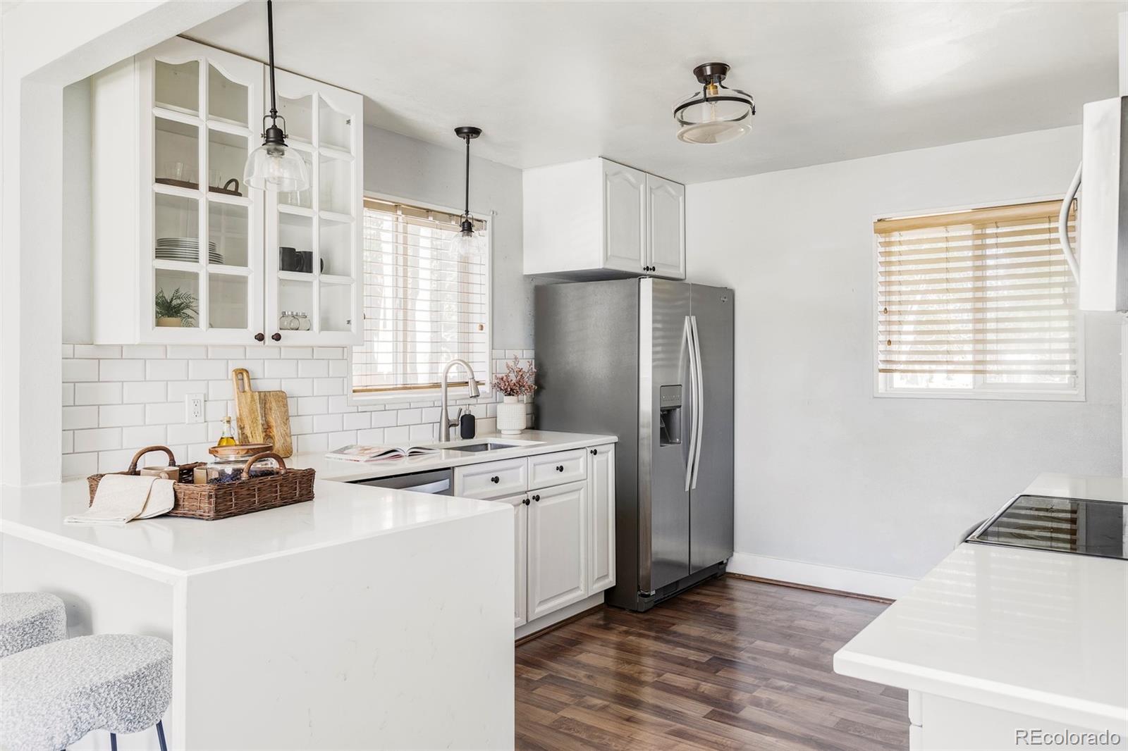 MLS Image #8 for 7220  alan drive,denver, Colorado