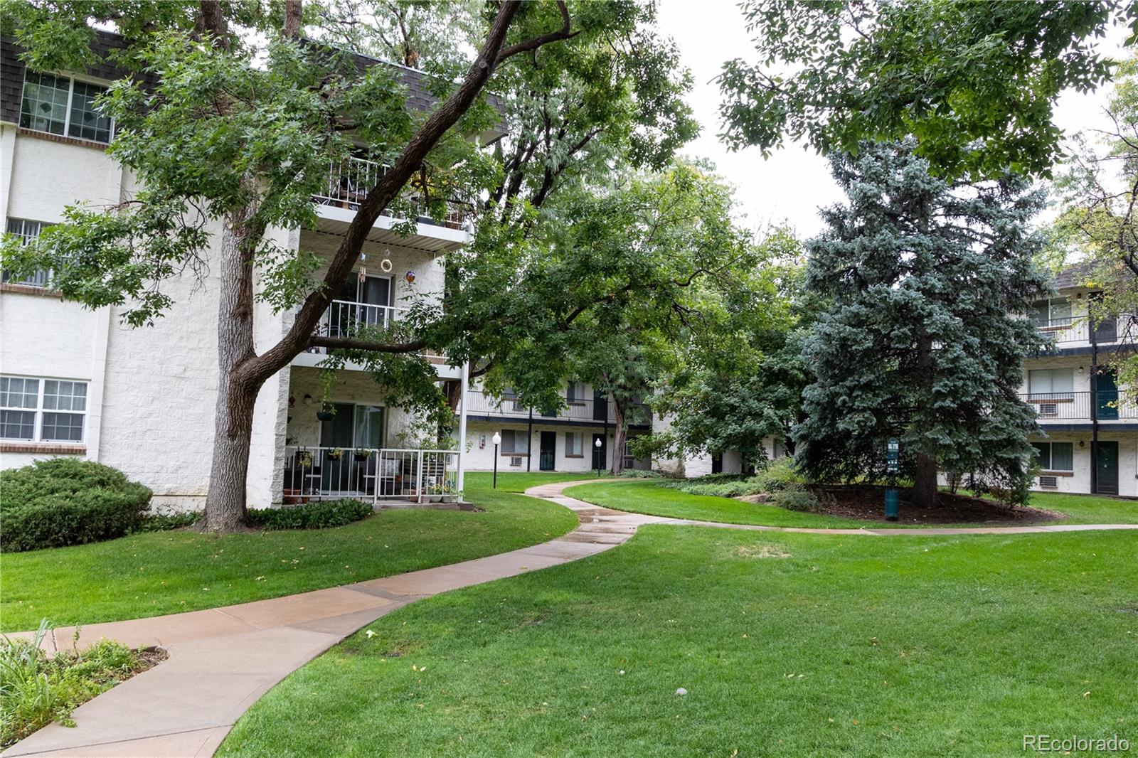 MLS Image #14 for 5995 e iliff avenue,denver, Colorado