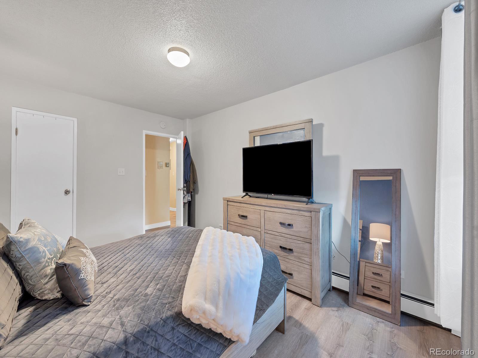 MLS Image #9 for 2281 s vaughn way,aurora, Colorado