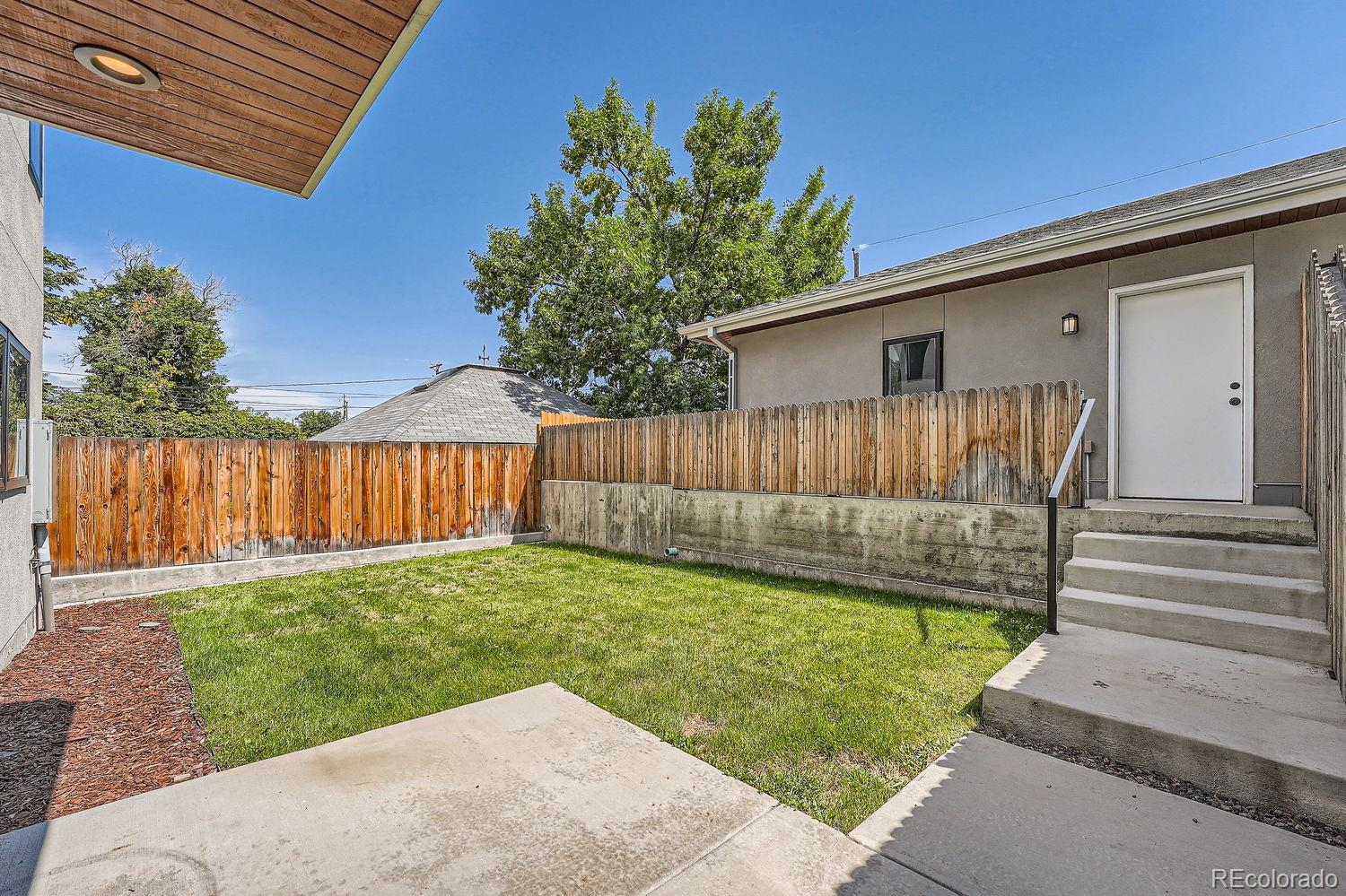 MLS Image #41 for 2004 s galapago street,denver, Colorado