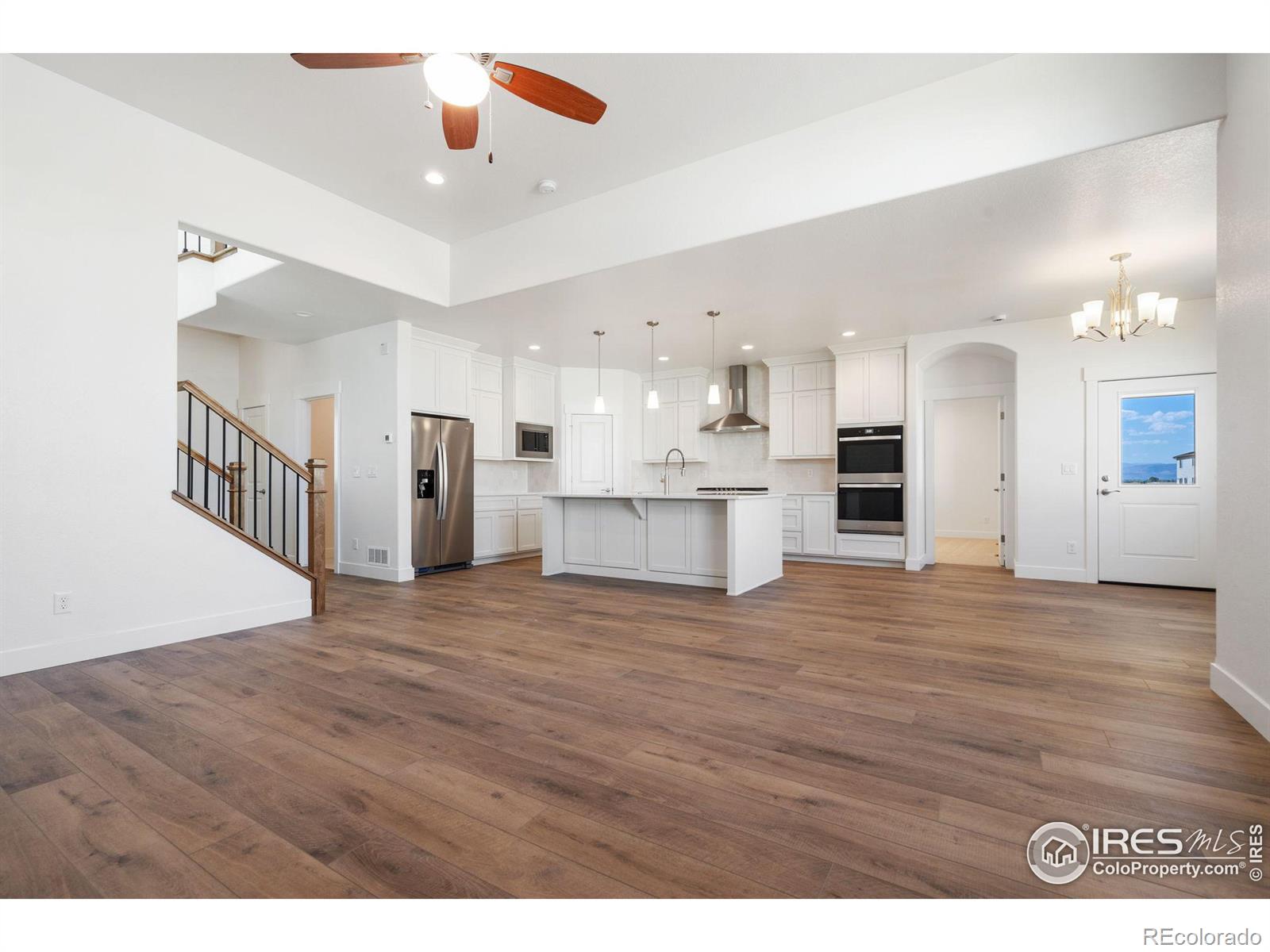 MLS Image #16 for 838  loess lane,windsor, Colorado