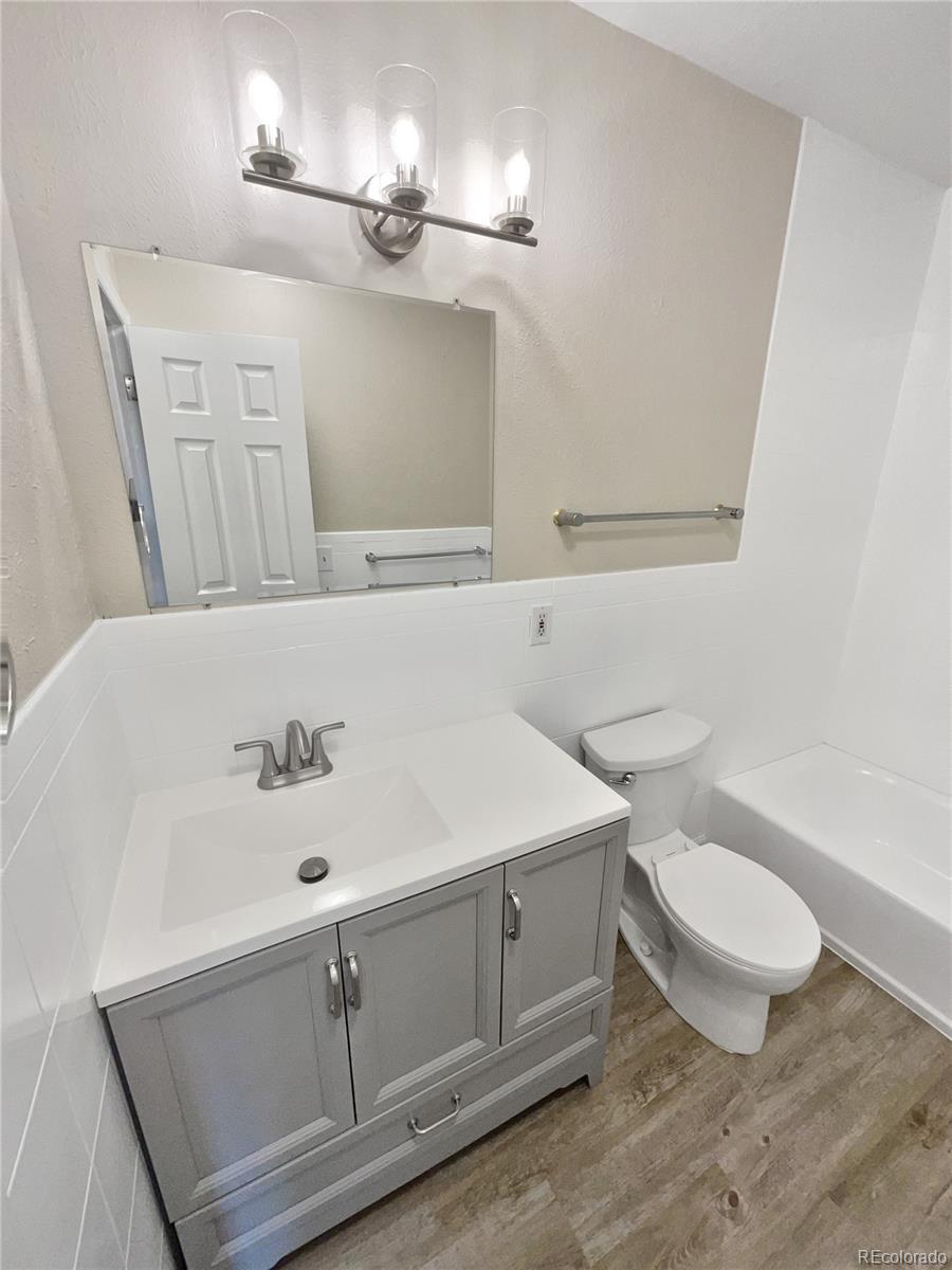 MLS Image #24 for 1125 s monaco parkway ,denver, Colorado