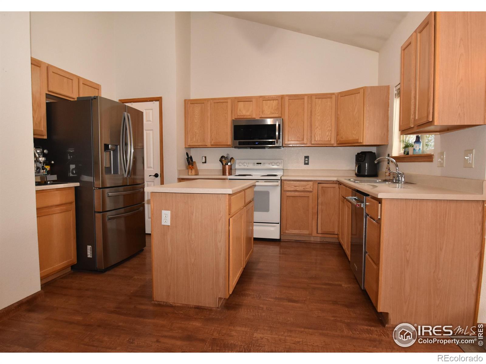 MLS Image #5 for 232  sugarbin court,longmont, Colorado