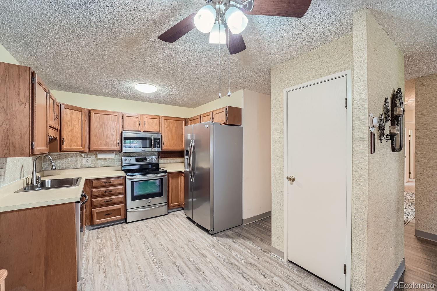 MLS Image #2 for 3164 s wheeling way 104,aurora, Colorado