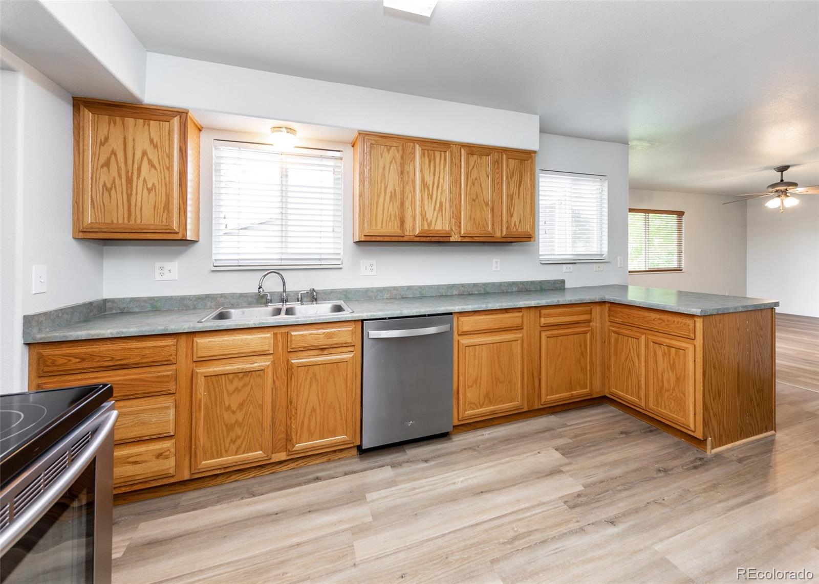 MLS Image #13 for 836  foxwood drive,colorado springs, Colorado