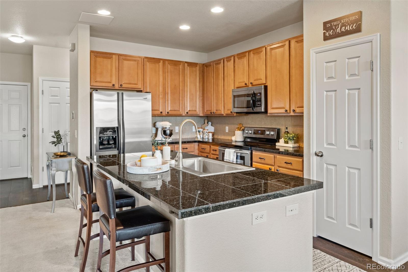 MLS Image #9 for 3672 s perth circle,aurora, Colorado