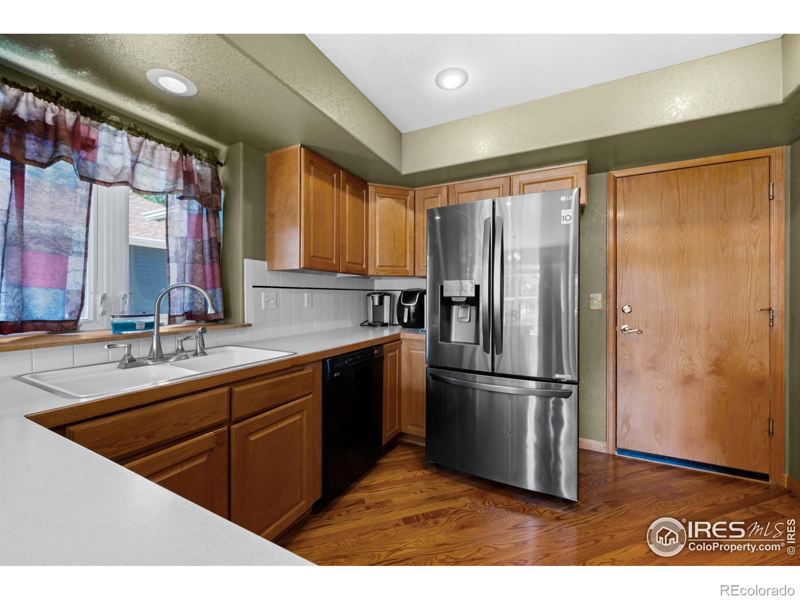 MLS Image #9 for 2766  serena drive,mead, Colorado