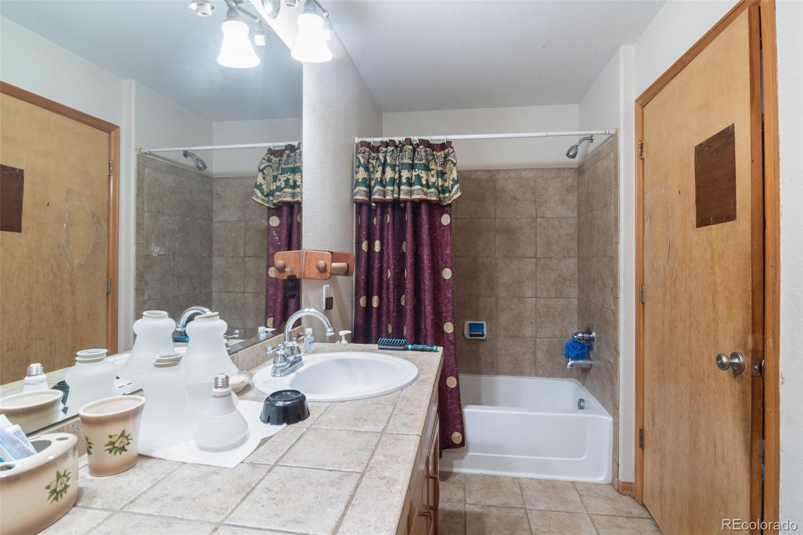 MLS Image #13 for 11866  oak hill way,commerce city, Colorado