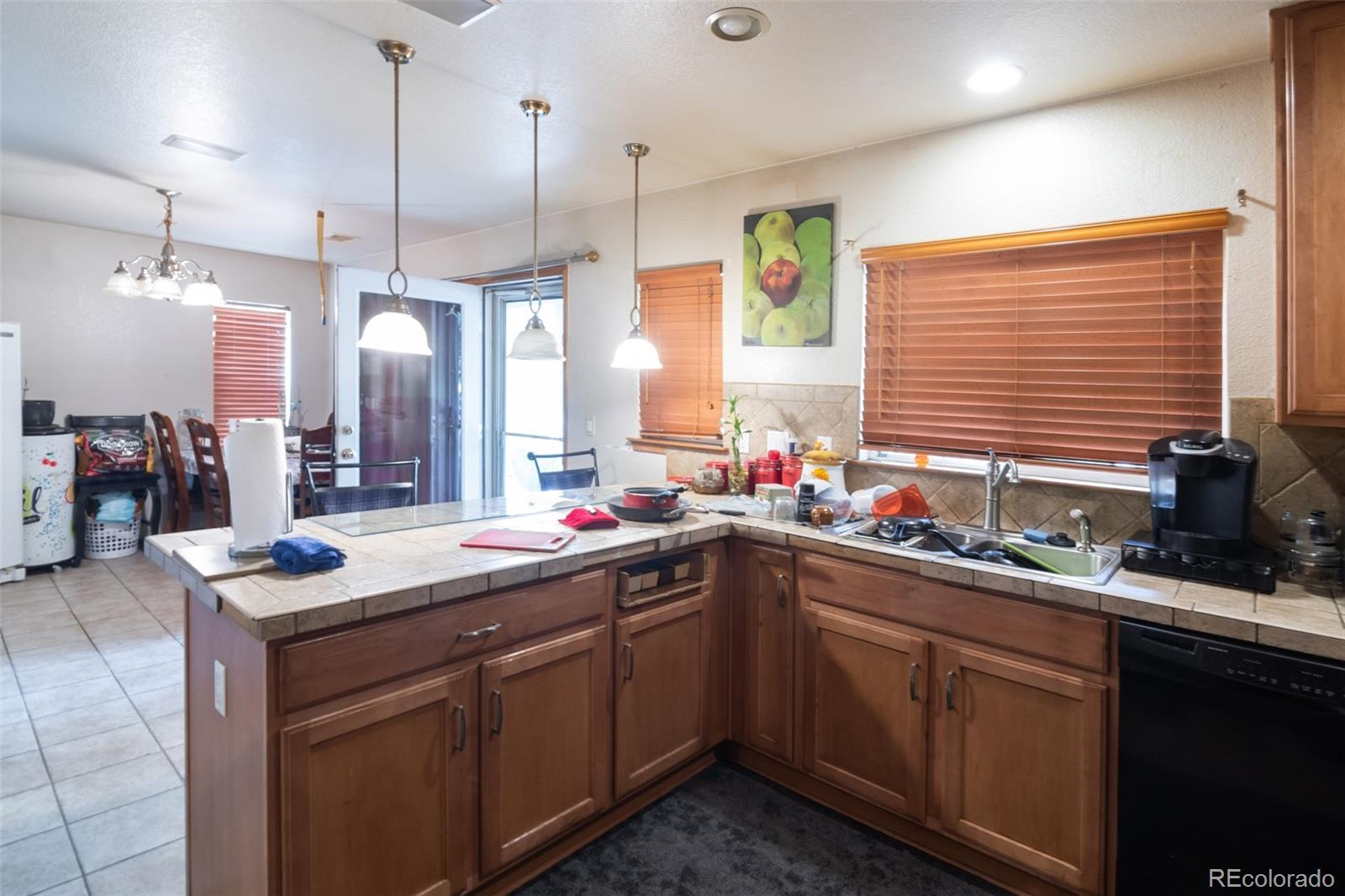 MLS Image #3 for 11866  oak hill way,commerce city, Colorado