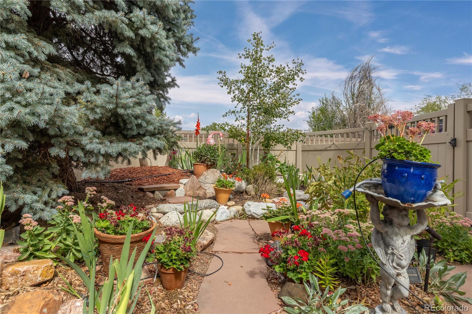 MLS Image #38 for 1011 s valentia street,denver, Colorado