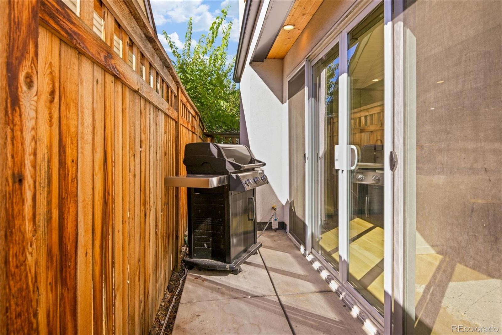 MLS Image #14 for 1415  irving street,denver, Colorado