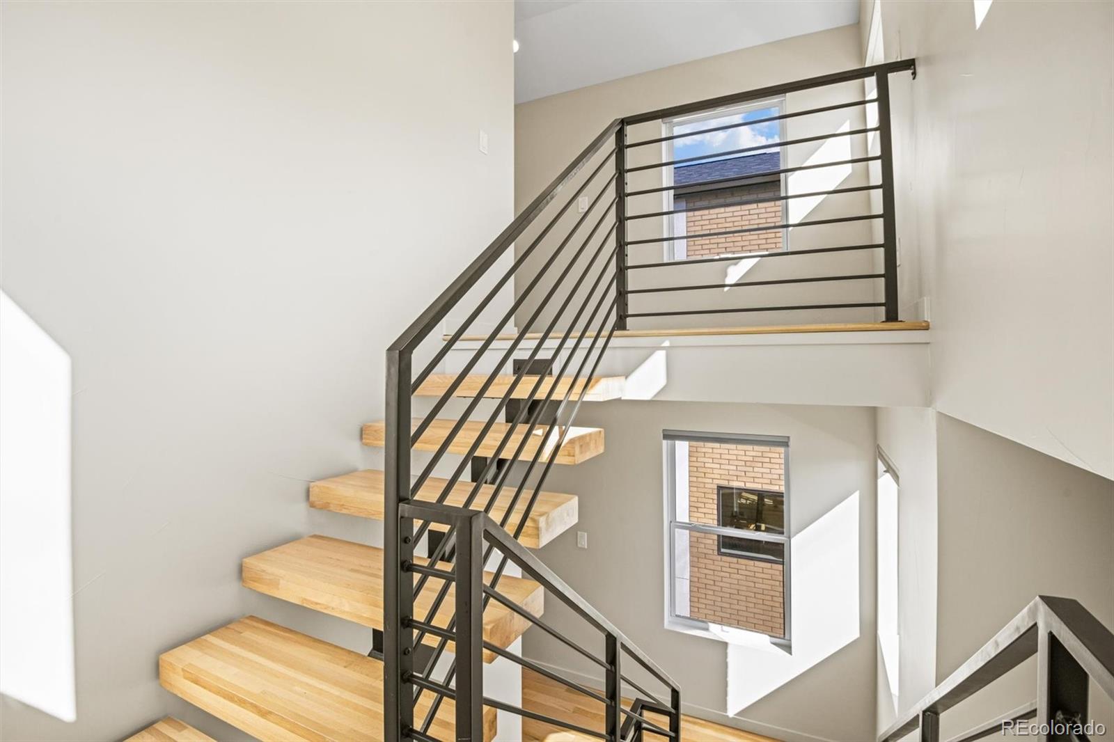 MLS Image #19 for 1415  irving street,denver, Colorado