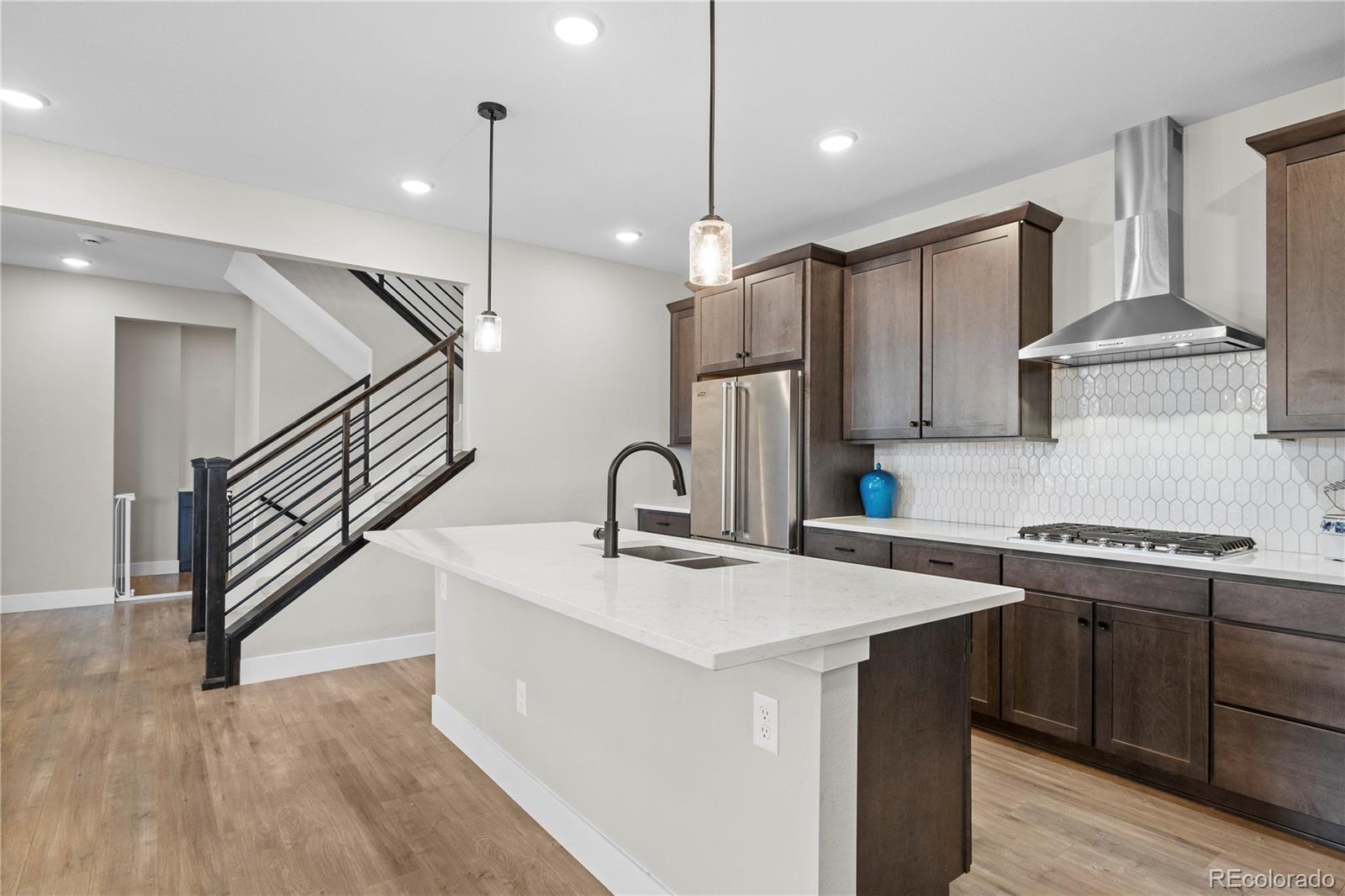 MLS Image #13 for 6328 n fulton court,denver, Colorado