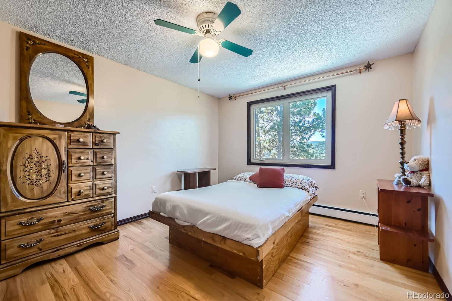 MLS Image #18 for 30452  hollings way,golden, Colorado