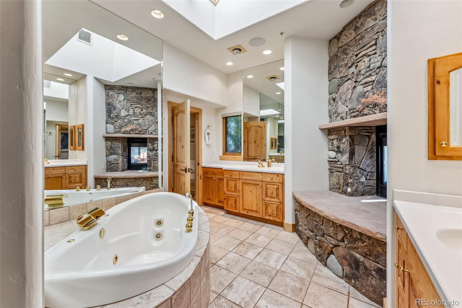 MLS Image #18 for 731  lakeview circle,silverthorne, Colorado