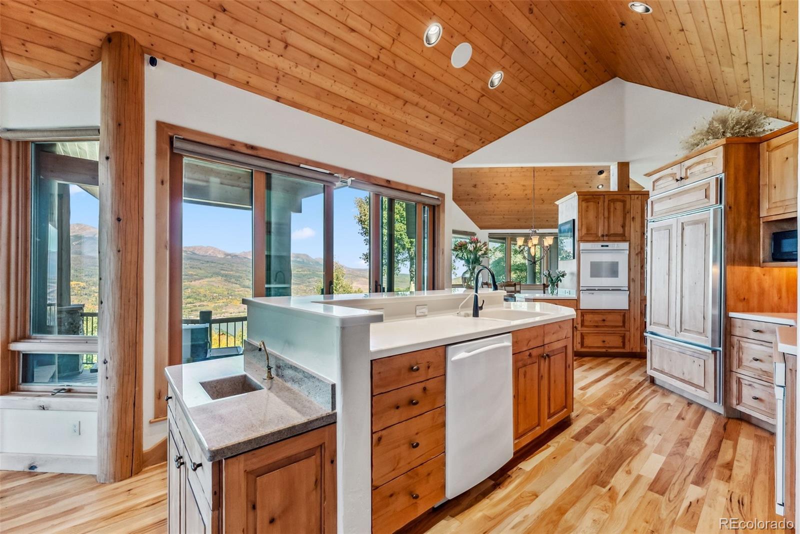 MLS Image #6 for 731  lakeview circle,silverthorne, Colorado