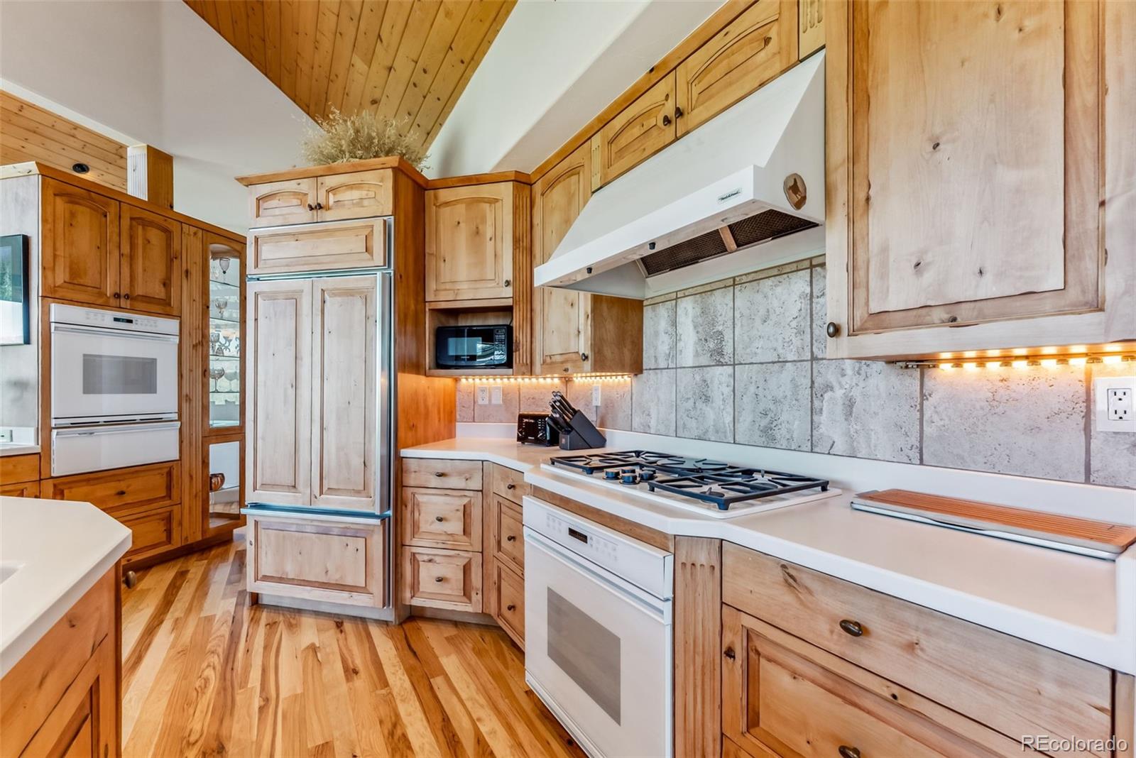 MLS Image #8 for 731  lakeview circle,silverthorne, Colorado