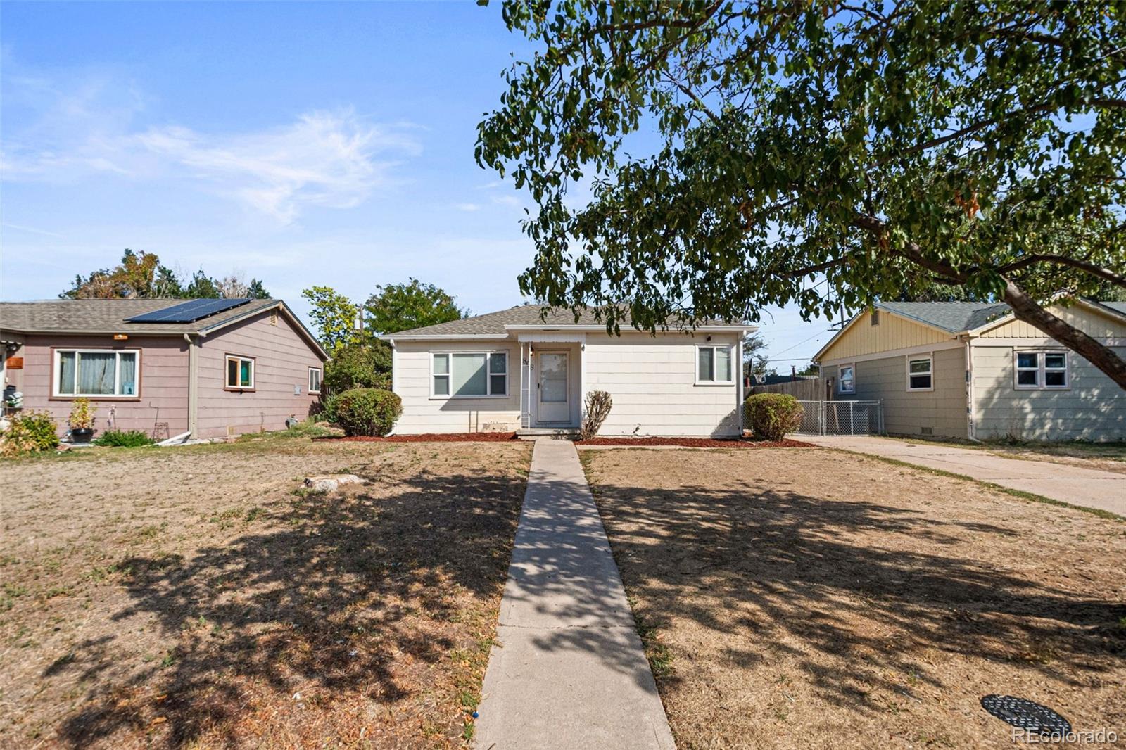 MLS Image #0 for 808  hanover street,aurora, Colorado