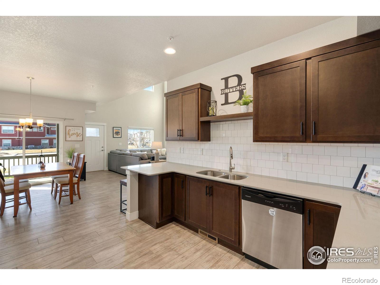 MLS Image #11 for 4147  crittenton lane,wellington, Colorado