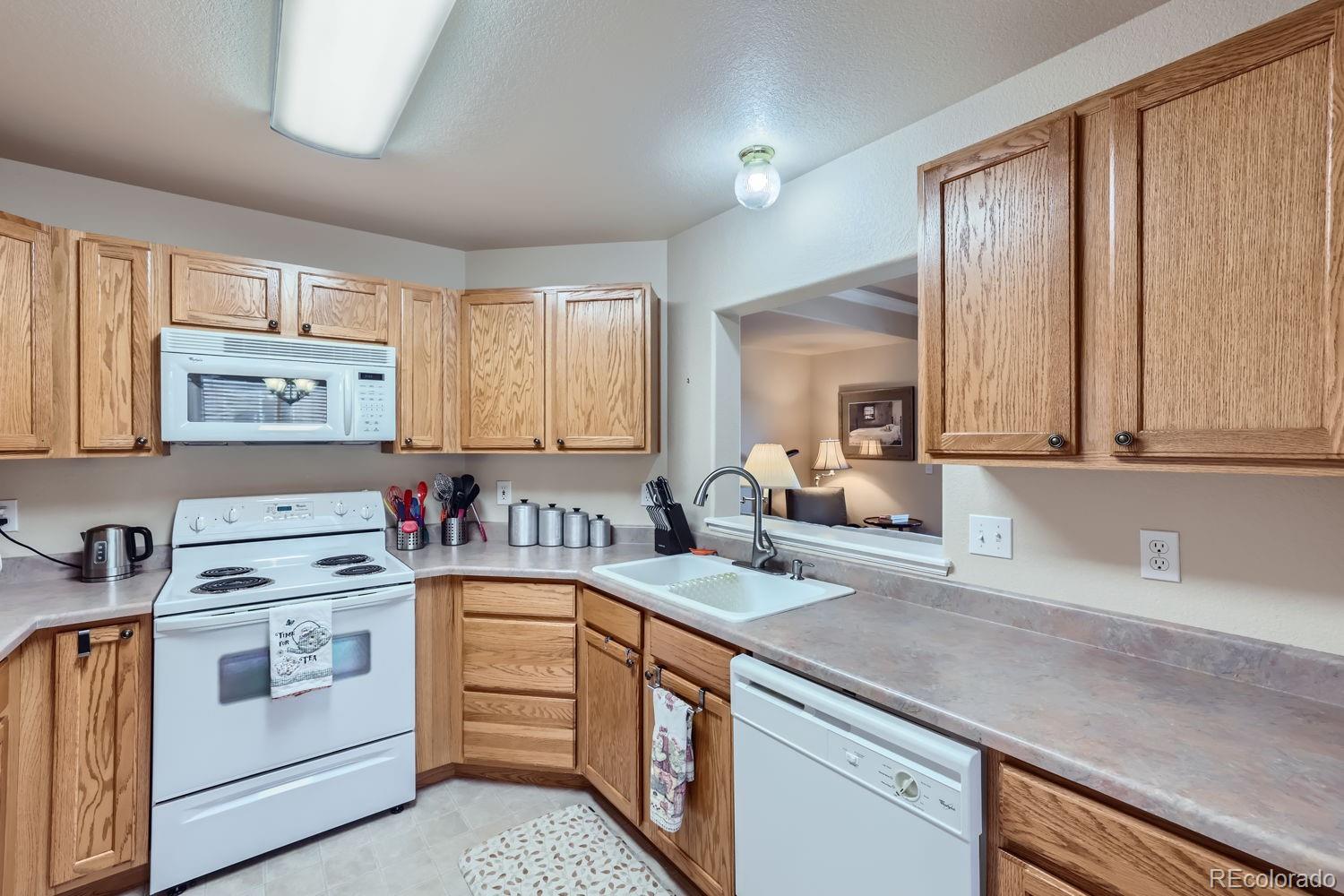 MLS Image #10 for 3040  mandalay grove,colorado springs, Colorado