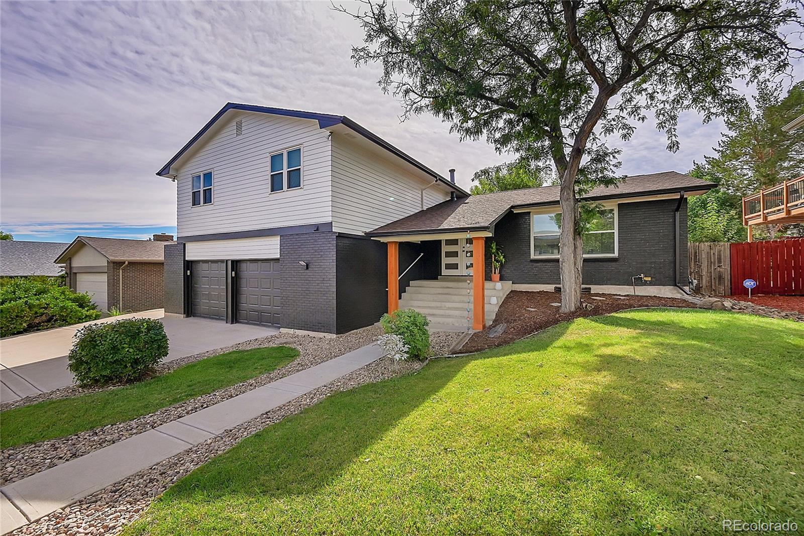 MLS Image #2 for 8672 e doane place,denver, Colorado