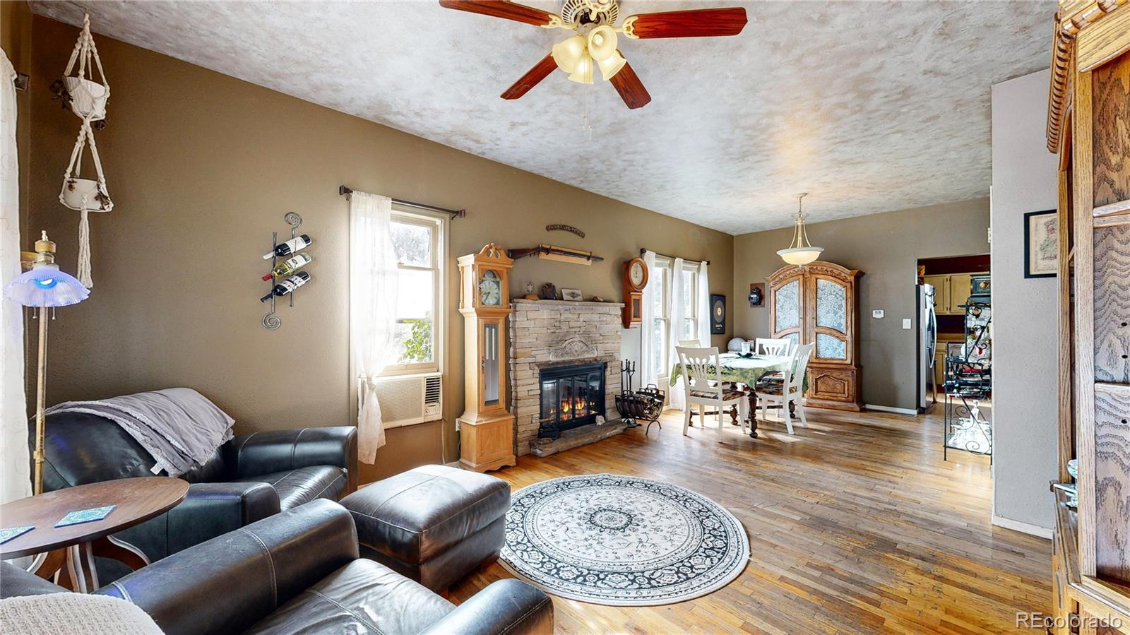 MLS Image #4 for 1284 e 4th street,loveland, Colorado