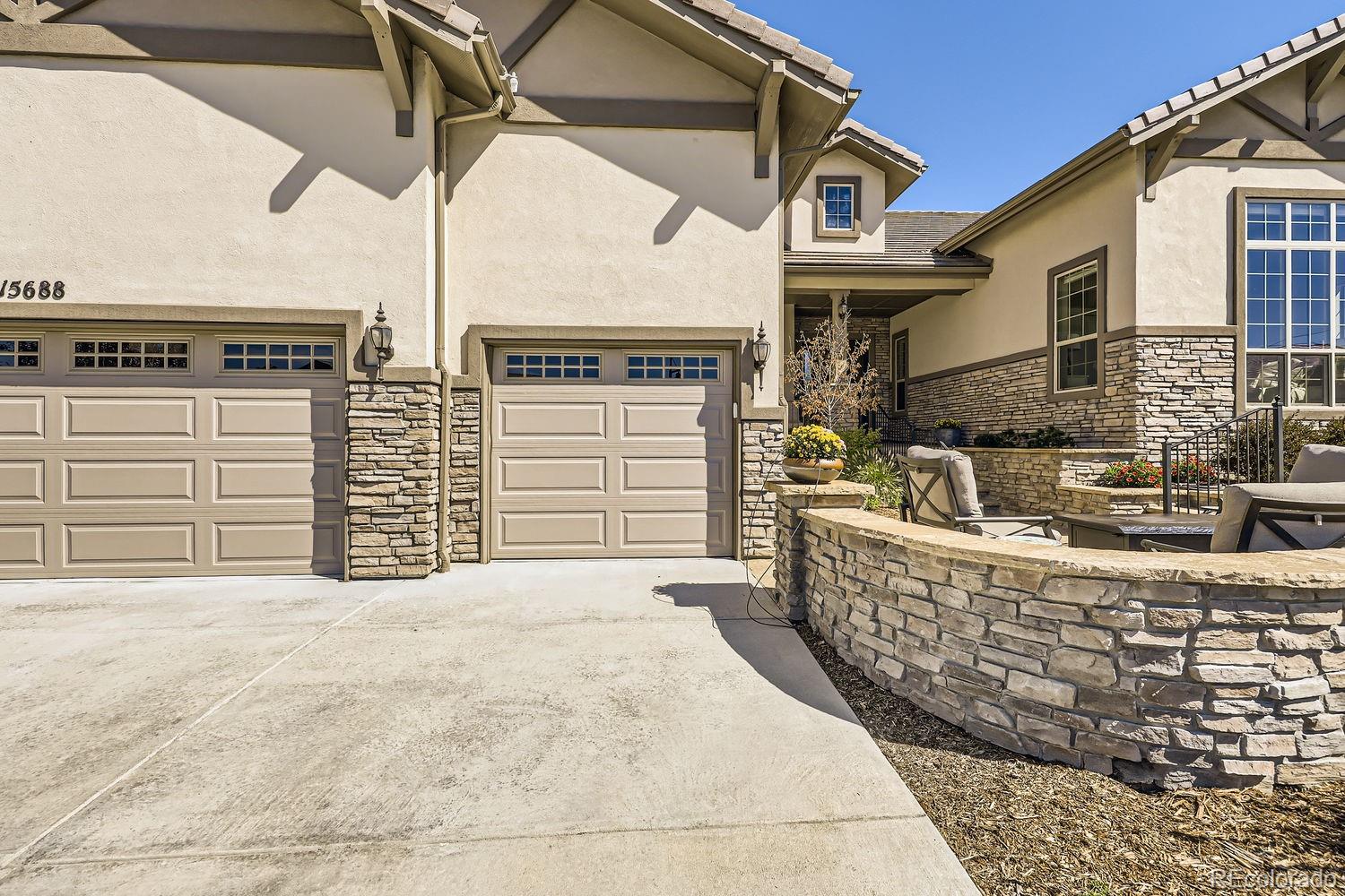 MLS Image #2 for 15688  deer mountain circle,broomfield, Colorado