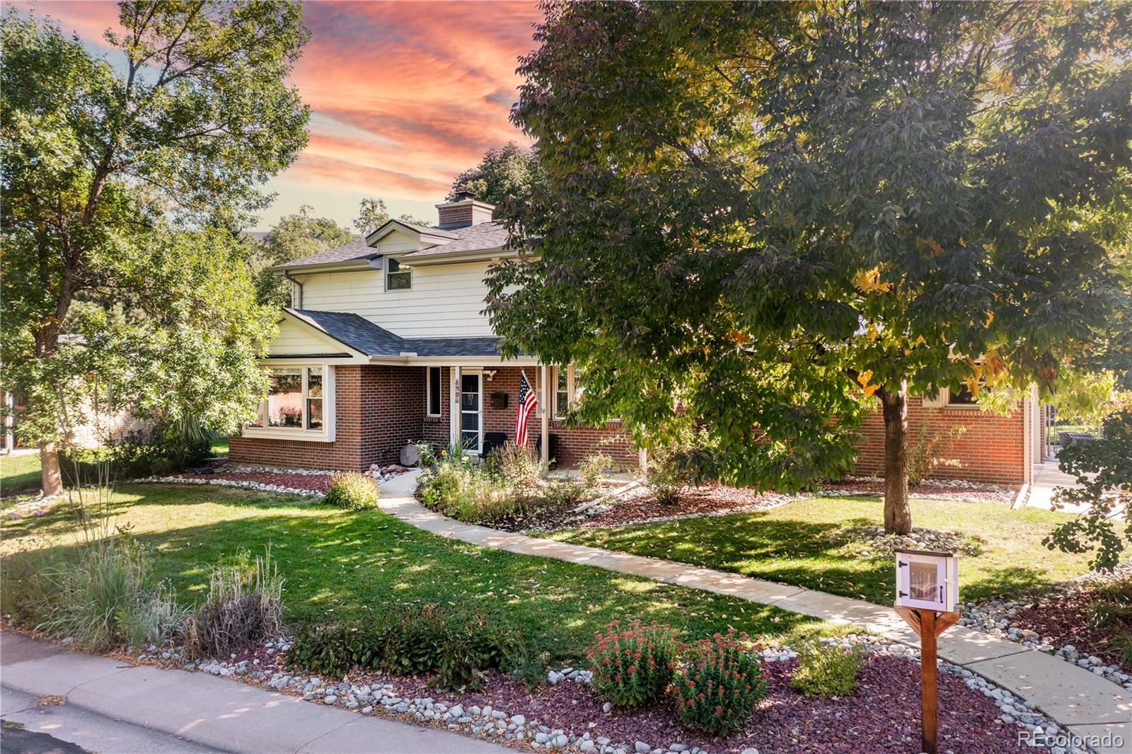 CMA Image for 6906 S Sycamore Street,Littleton, Colorado