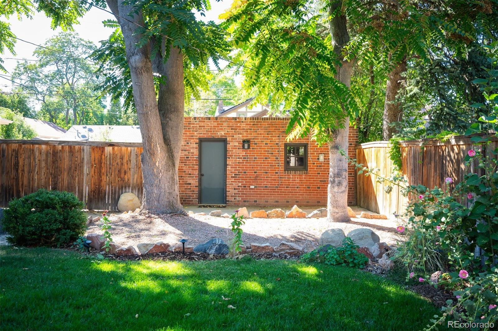 MLS Image #27 for 2329 n glencoe street,denver, Colorado